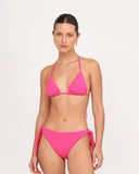Front view of the Gioia di Sole fuchsia bikini top in ribbed fabric with triangle silhouette.